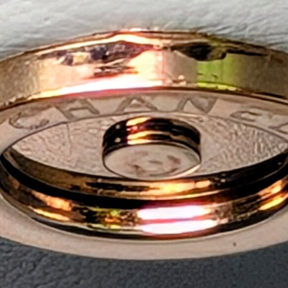 Chanel Rare Light Grey Quilted Caviar Leather Small Bucket Drawstring Bag - Picture 13 of 16